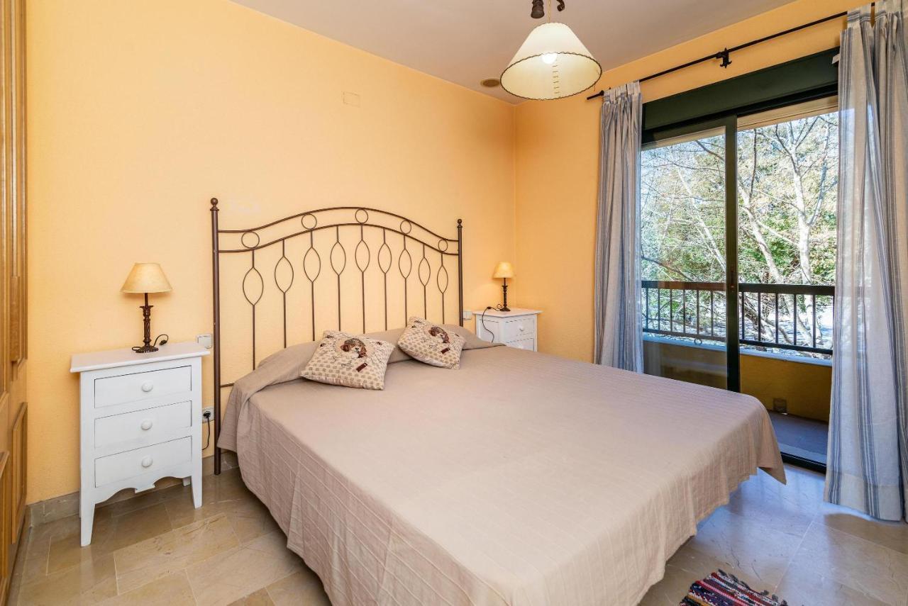 Spacious Apartment In มาร์เบยา ภายนอก รูปภาพ