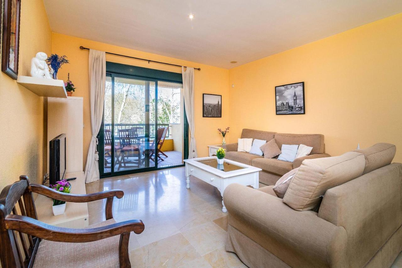 Spacious Apartment In มาร์เบยา ภายนอก รูปภาพ