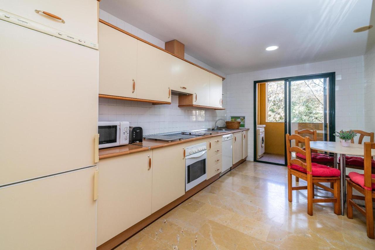 Spacious Apartment In มาร์เบยา ภายนอก รูปภาพ