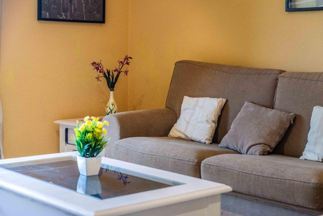Spacious Apartment In มาร์เบยา ภายนอก รูปภาพ