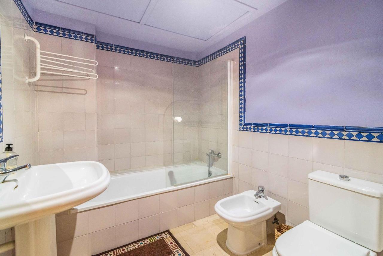 Spacious Apartment In มาร์เบยา ภายนอก รูปภาพ